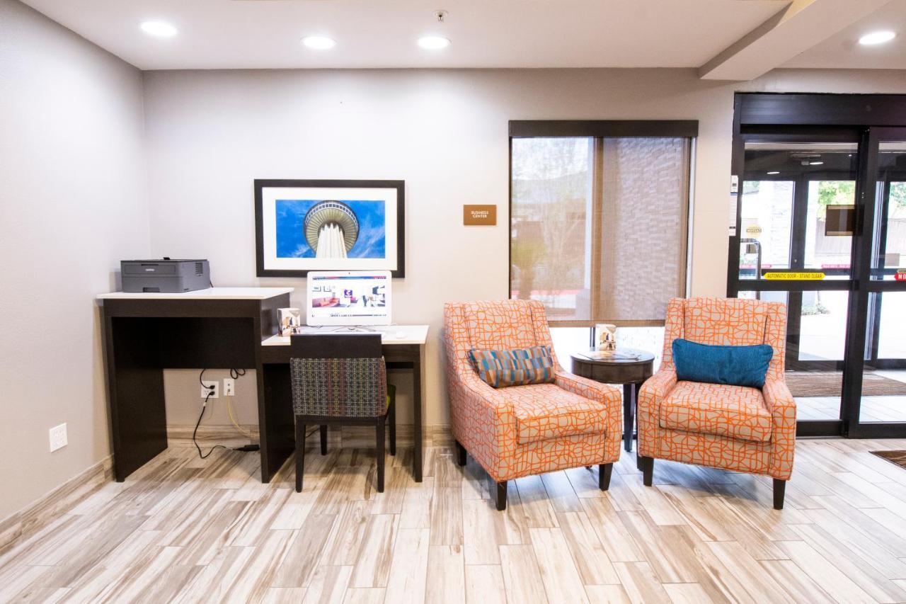 Comfort Inn & Suites Near Medical Center San Antonio Dış mekan fotoğraf